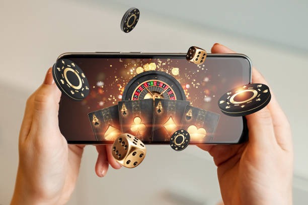 French Roulette live dealer table at qqvictory login with real wheel and betting layout